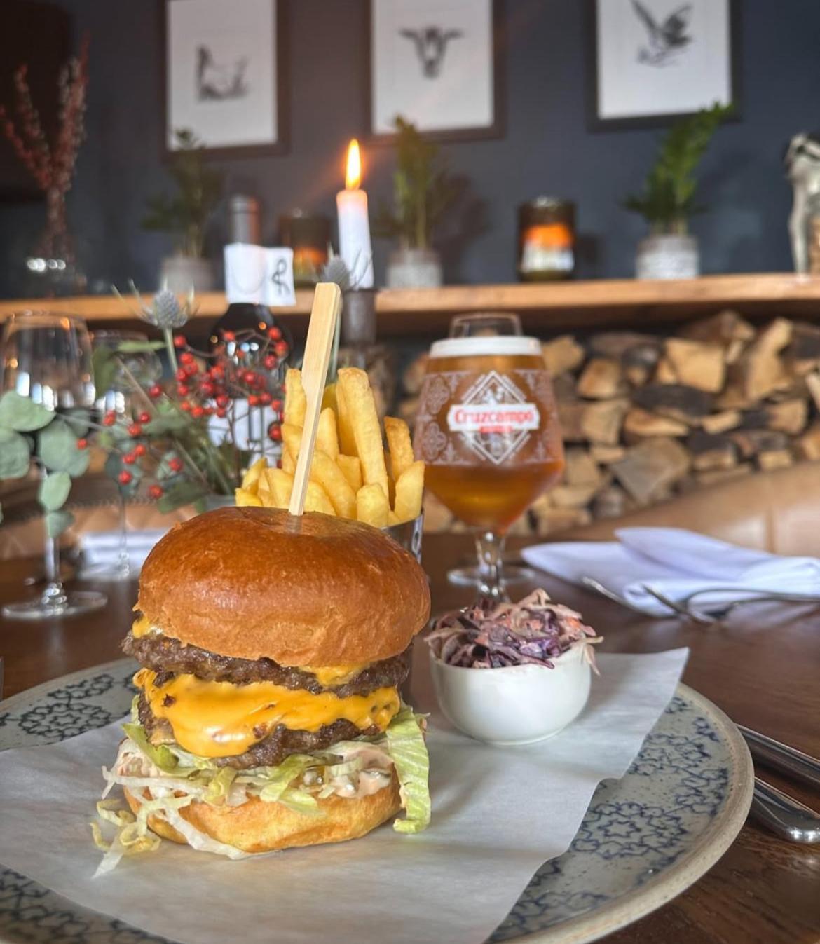 Hotel The Lion - Pub & Restaurant