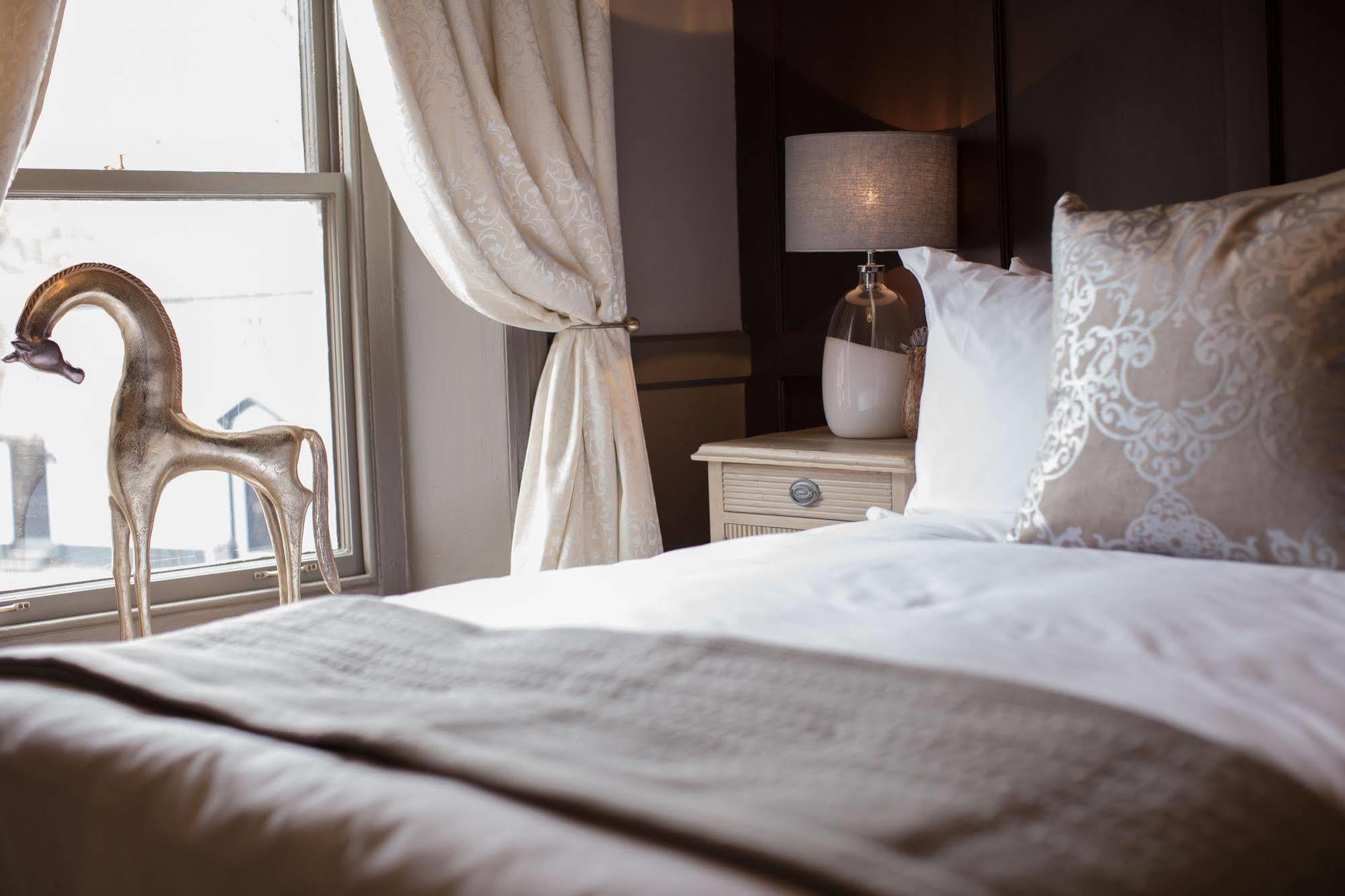 The Lion - Pub & Restaurant Hotel 3*