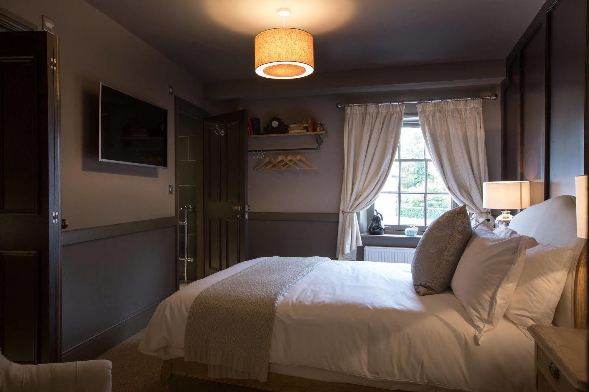 The Lion - Pub & Restaurant Hotel 3*